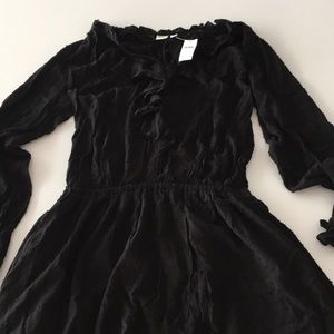 NWT Gap Swiss dot ruffle dress